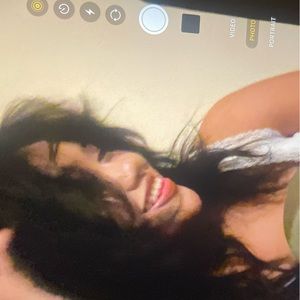 Meet your Posher, Hailee